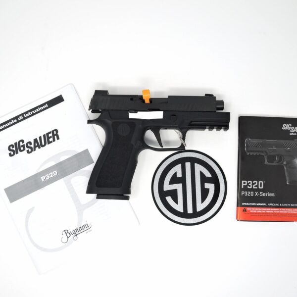 Sig Sauer P320 X-Carry cal. 9x21 3.9"